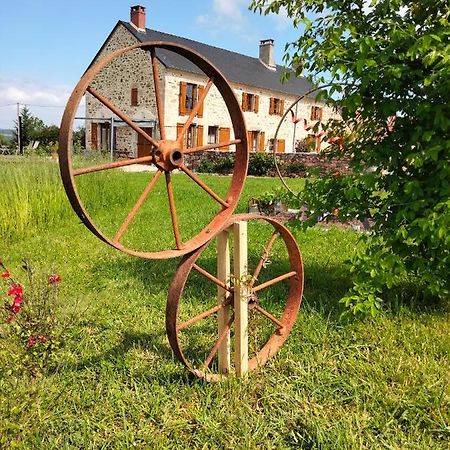 La Brousse Kacha Acomodação com café da manhã Malleret-Boussac Exterior foto